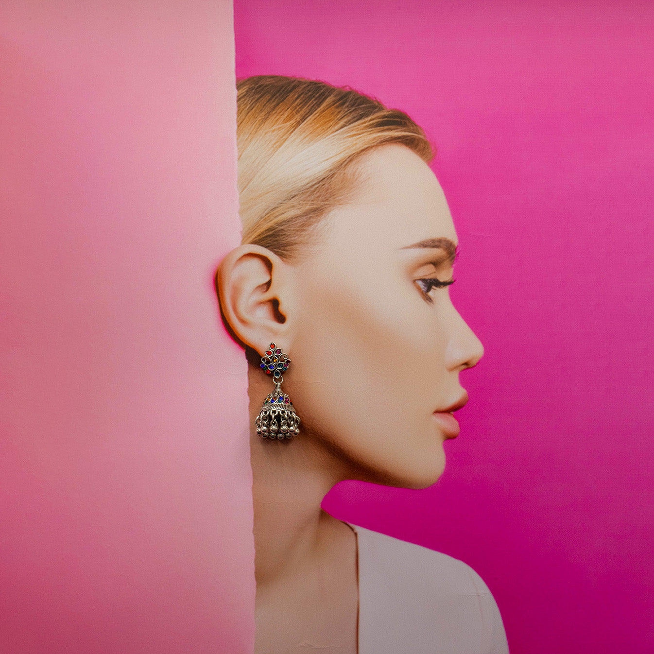 Diamond-Edged Jhumka Earrings with Eyespot Rhinestone Pattern – Traditional & Elegant